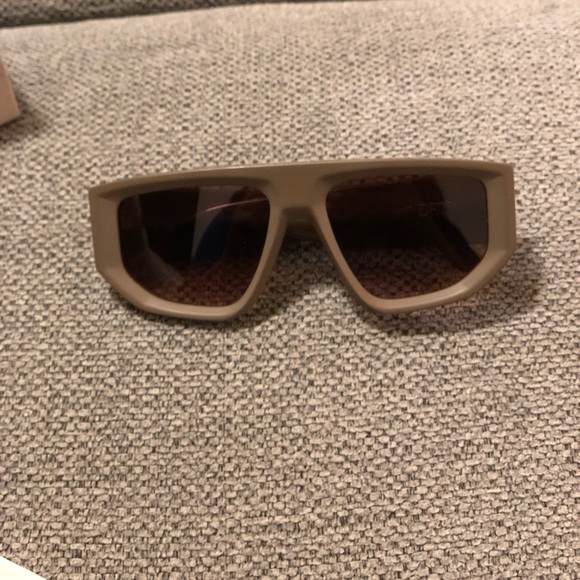 DEZI Backtrack sunglasses - Picture 6 of 12